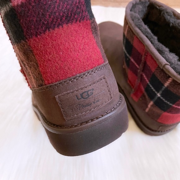 UGG Men’s Classic Mini Phillip Lim Flannel Check Boots - Picture 8 of 10